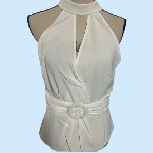 ❌DONATED❌White High Neck Belted Waist Detailed Top - Picture 4 of 9